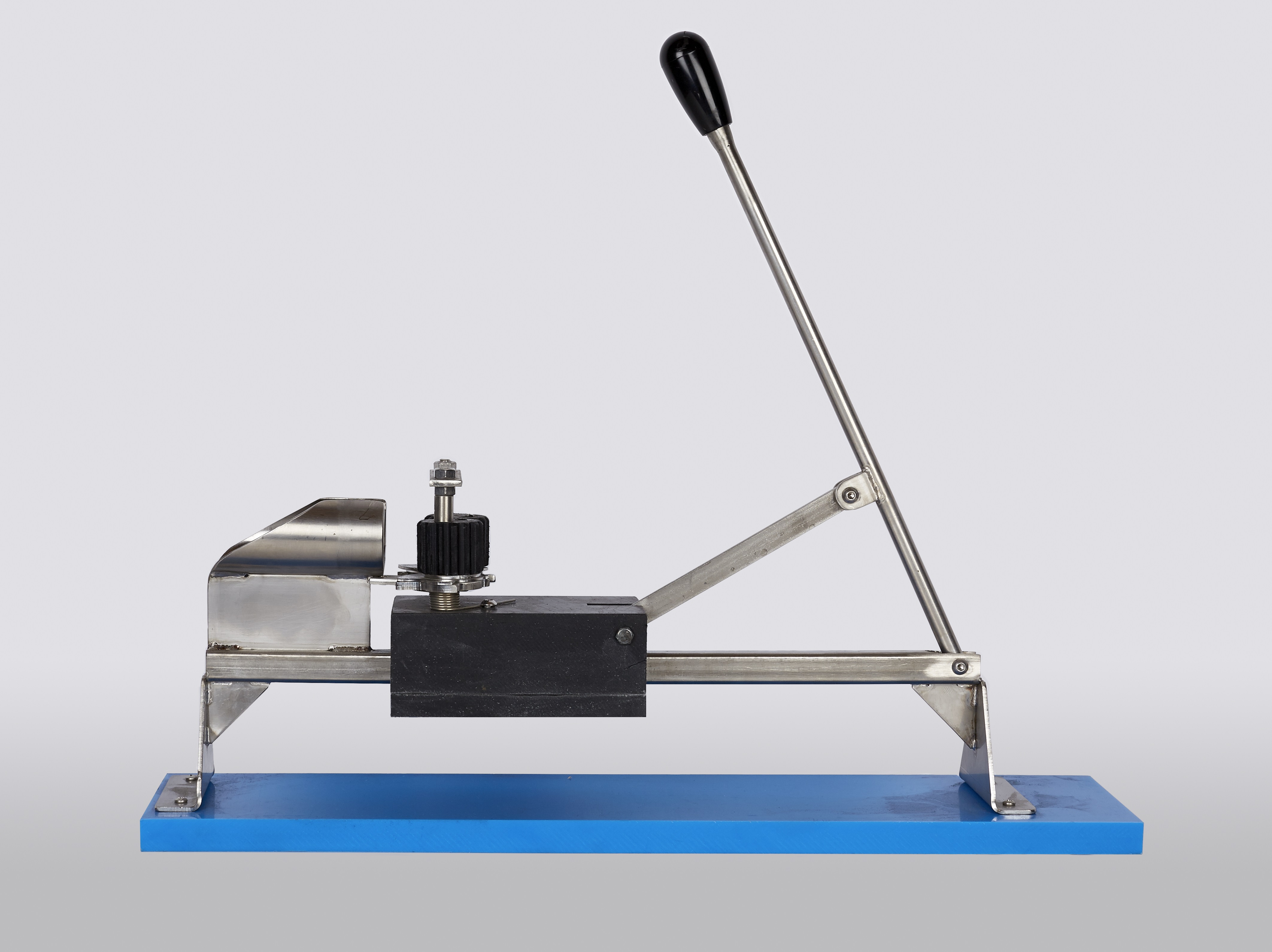 TOOL FOR MOUNTING LINERS 00100006